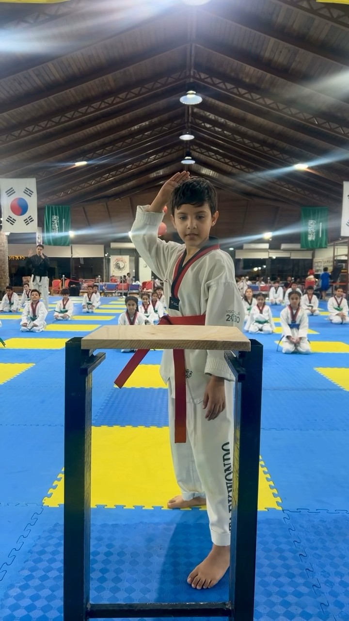 oardefault.jpg?sqp=-oaymwEkCJUDENAFSFqQAgHyq4qpAxMIARUAAAAAJQAAyEI9AICiQ3gBu0026rs=AOn4CLBCmt9uOfYF-Haco07cQdoOmzsMZw