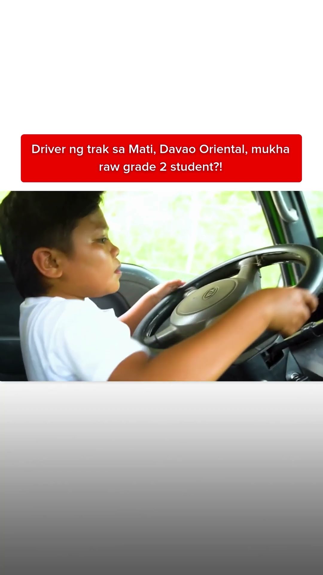 Driver ng trak sa Mati, Davao Oriental, mukha raw grade 2 student?! | Kapuso Mo, Jessica Soho