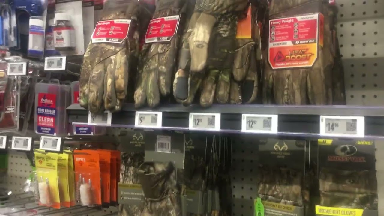 Распродажа спортивных товаров в Walmart: больше товаров, перчатки, куртки, фонарики и многое другое.