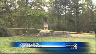 Large fire takes down Villa Rica home