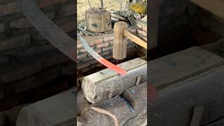 The process of tidying up grass-cutting tools. #blackmith #traditionalcraft #handmade