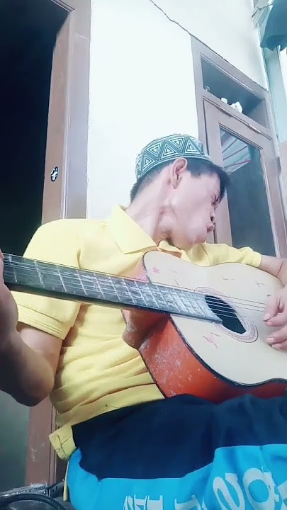 KOCAK SEKALI LIPSING PRIA INI 😂 #shortsviral #hiburan #kocak #lipsinglucu #fypシ゚