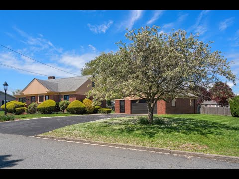 27 Ludlow Street, Acushnet, MA home video tour