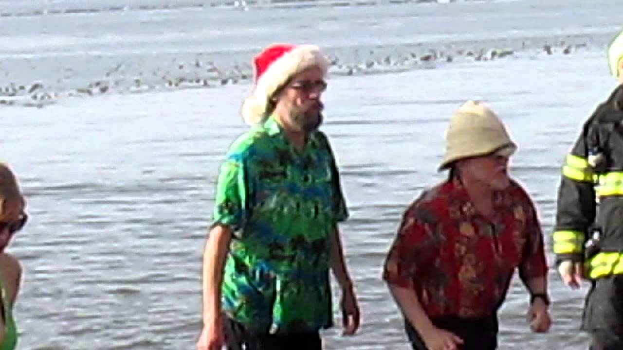 Polar Bear Plunge - Clear Lake,IA 12/2/12 - YouTube