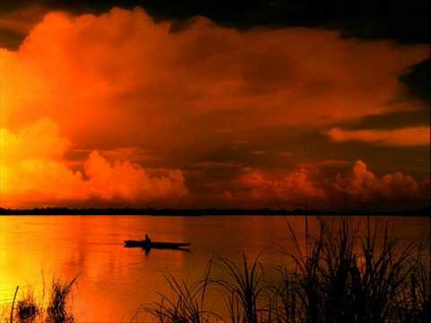 Famous Chinese Classical Music. Return of the Fishing Boat. Imagine you are in the picture, close your eyes and listen to this wonderful piece. This piece should bring you a new experience and great change of emotion when you listen to it.