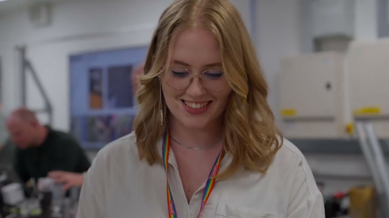 Leading Boldly On Track and at SharkNinja: Lauren Carr | OE Out of Office