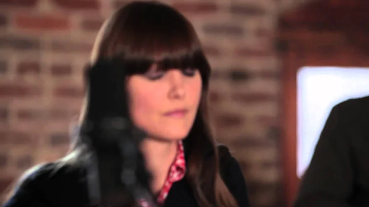 Jill Andrews - A Little Less (Live in Knoxville)
