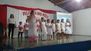Apresentação Com A Música Para Mamãe Da Galinha Pintadinha