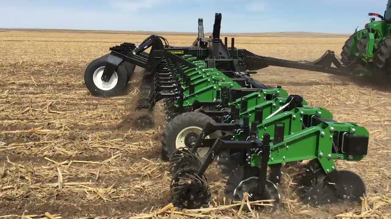 Strip-Till Demo: Schlagel's 24 Row Rapid Till at 4.5 MPH