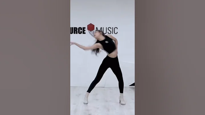 NewJeans HAERIN dancing before debut