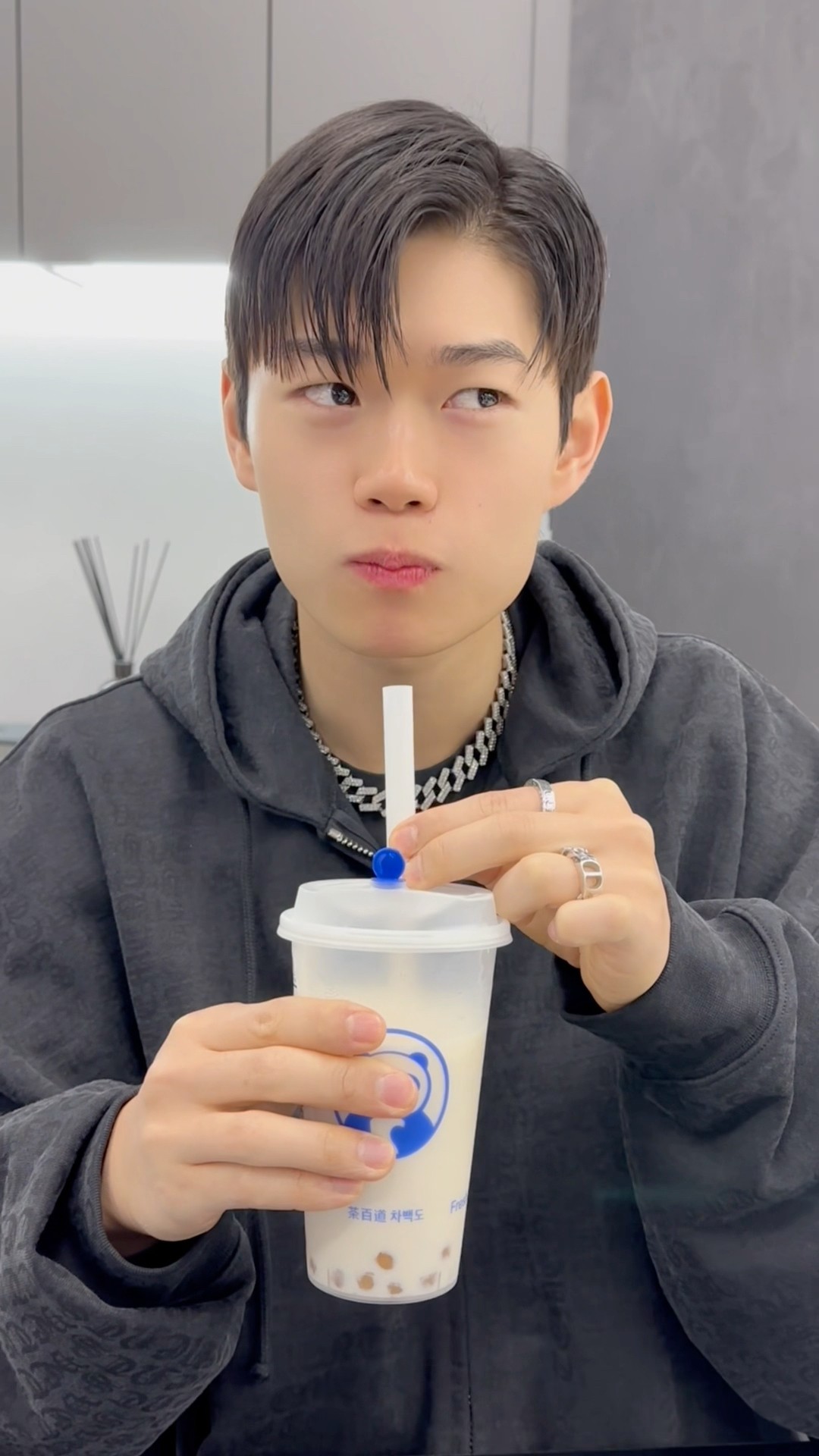 Bubble tea challenge #beatbox #tiktok