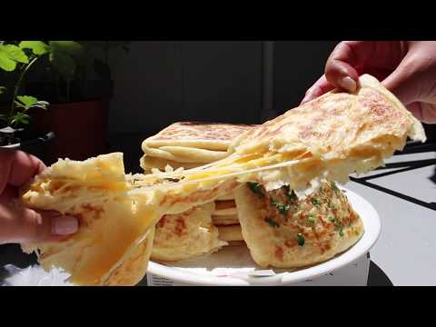 petit-pain-feuilleté-à-la-poêle-au-fromage-super-simple-👌