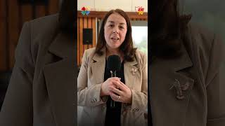 lanzamiento de “Un instante interminable” Escritora Maggie Smith Ferrer.