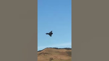 X2 Typhoons Mach-Loop