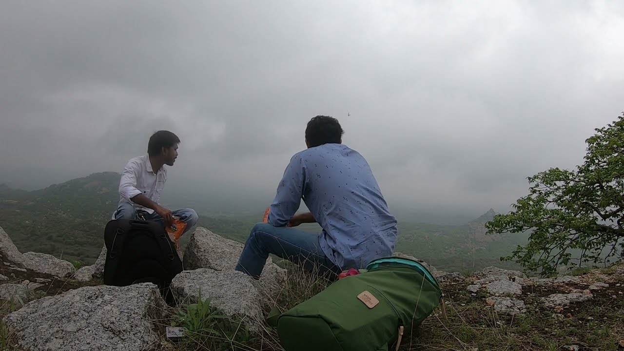 Travel Motivation Dialogue (Hindi)  Into The Wild Hindi Movie Dialogue 