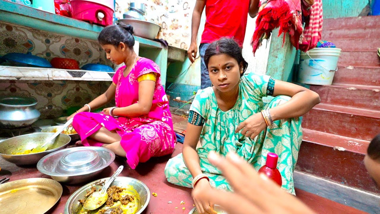 তরকারি আনতে গিয়ে মায়ের সঙ্গে দাদা বৌদির একি হলো😬 Daily Lifestyle Vlog | Mr Sanjit Bhai Vlogs