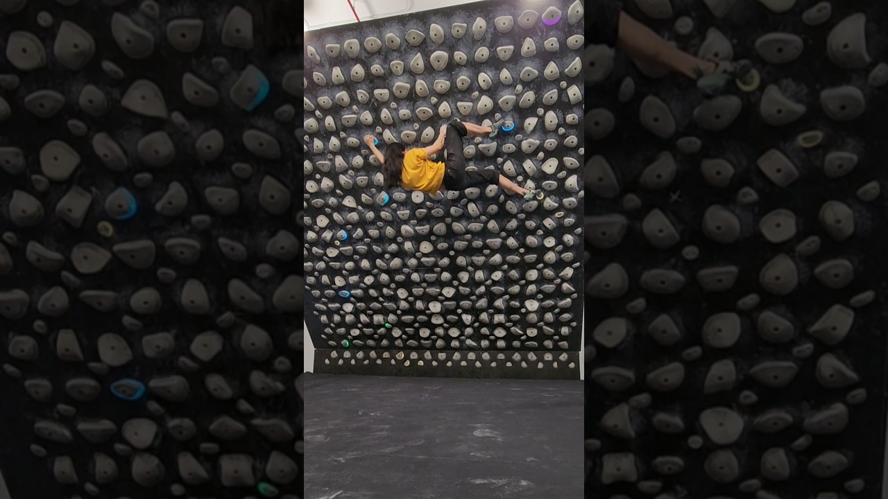 "maeday" V9 @ 40° on the Kilter Board. @auroraclimbing 