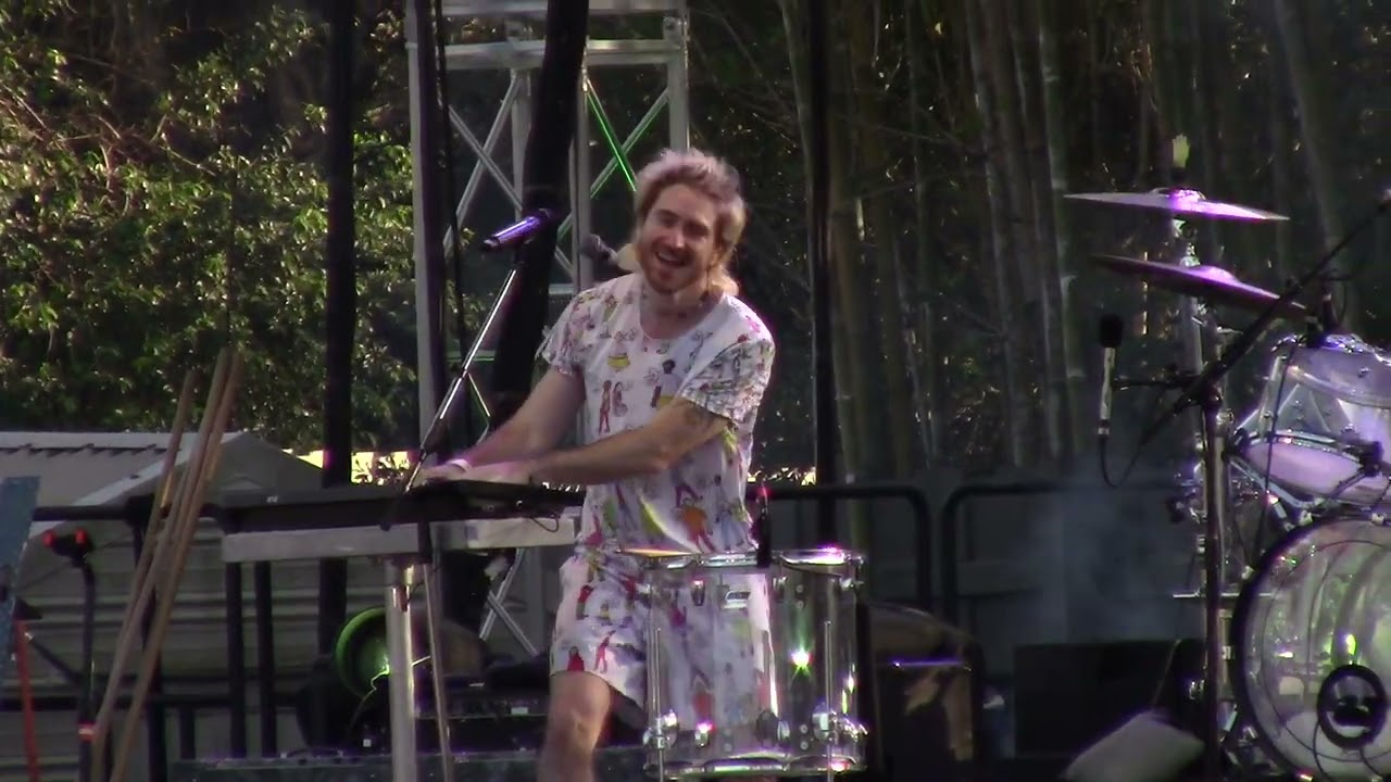 2023 04 30 Walk The Moon - Aquaman