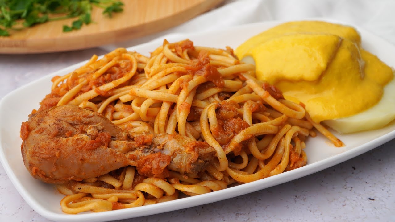 ¡TALLARINES ROJOS con PAPA A LA HUANCAÍNA!