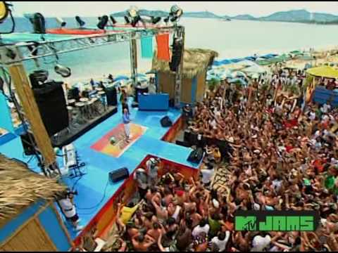 Pitbull ft Akon-Shut it down (mtv spring break 2010)