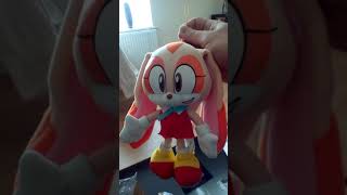 Danny's Look Show - Unboxing Cream The Rabbit Plush Toy