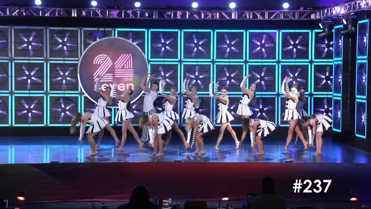 Center Stage Performing Arts Studio - Fun