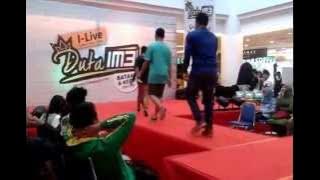 Download lagu Grand Final Duta IM3 2014 - LAUNCHING HIPER BOLA 888 INDOSAT