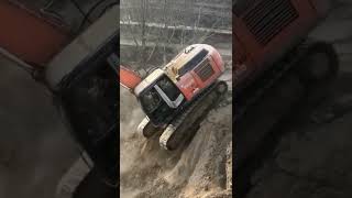 Công Trình Tiền Tỷ P144 - Máy Xúc Xuống Dốc Hay Quá