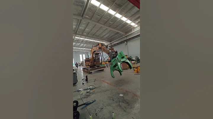 Pole clamps for excavators, hydraulic 360-degree rotating excavator clamps, cement pole clamps