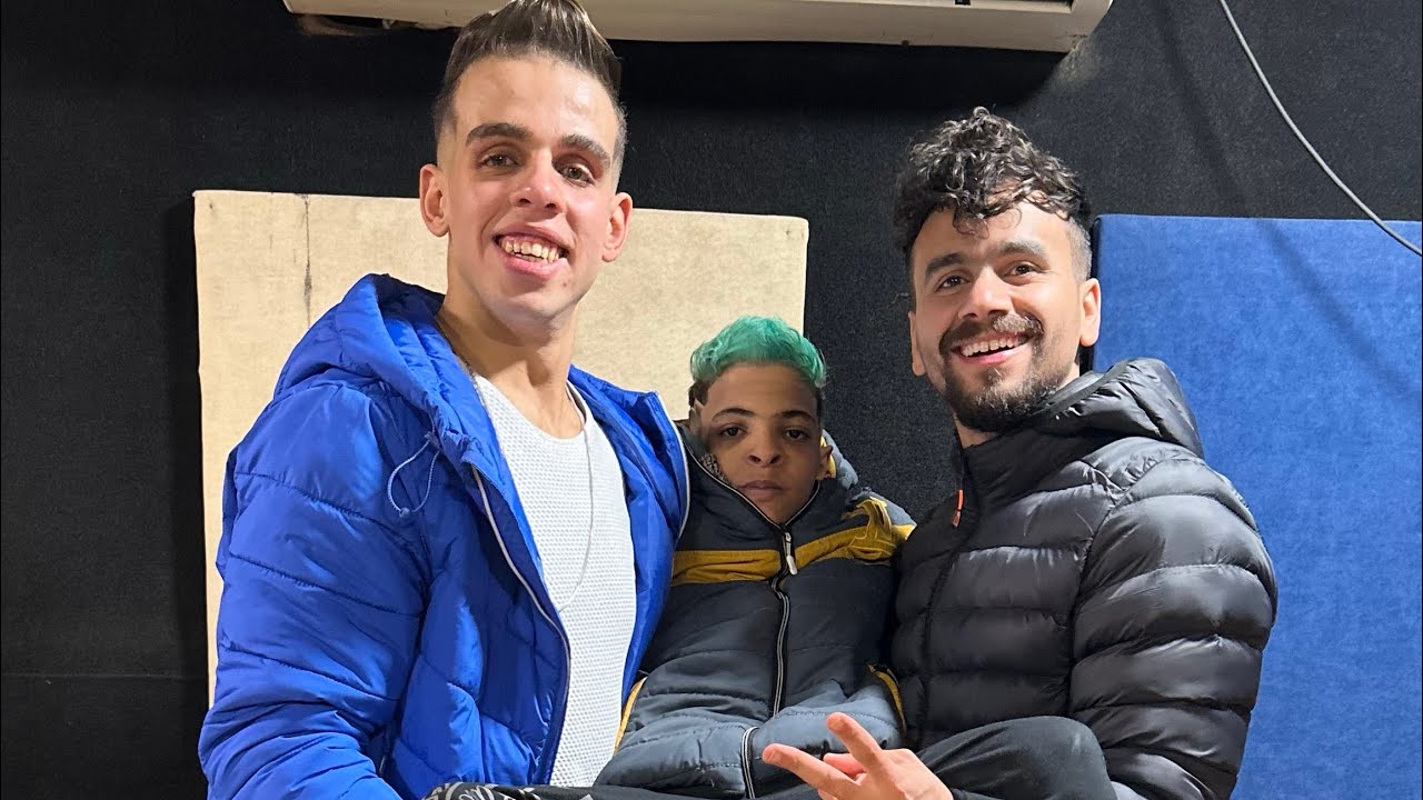 شوفو محمود حديده شهير بي حديد 😂😂رقص وخرابنا الدنيا ع درامز شارون واورج محمد صالح 🥁🎹💪2023