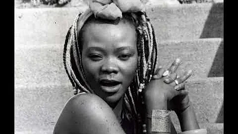 Brenda Fassie  - Monate