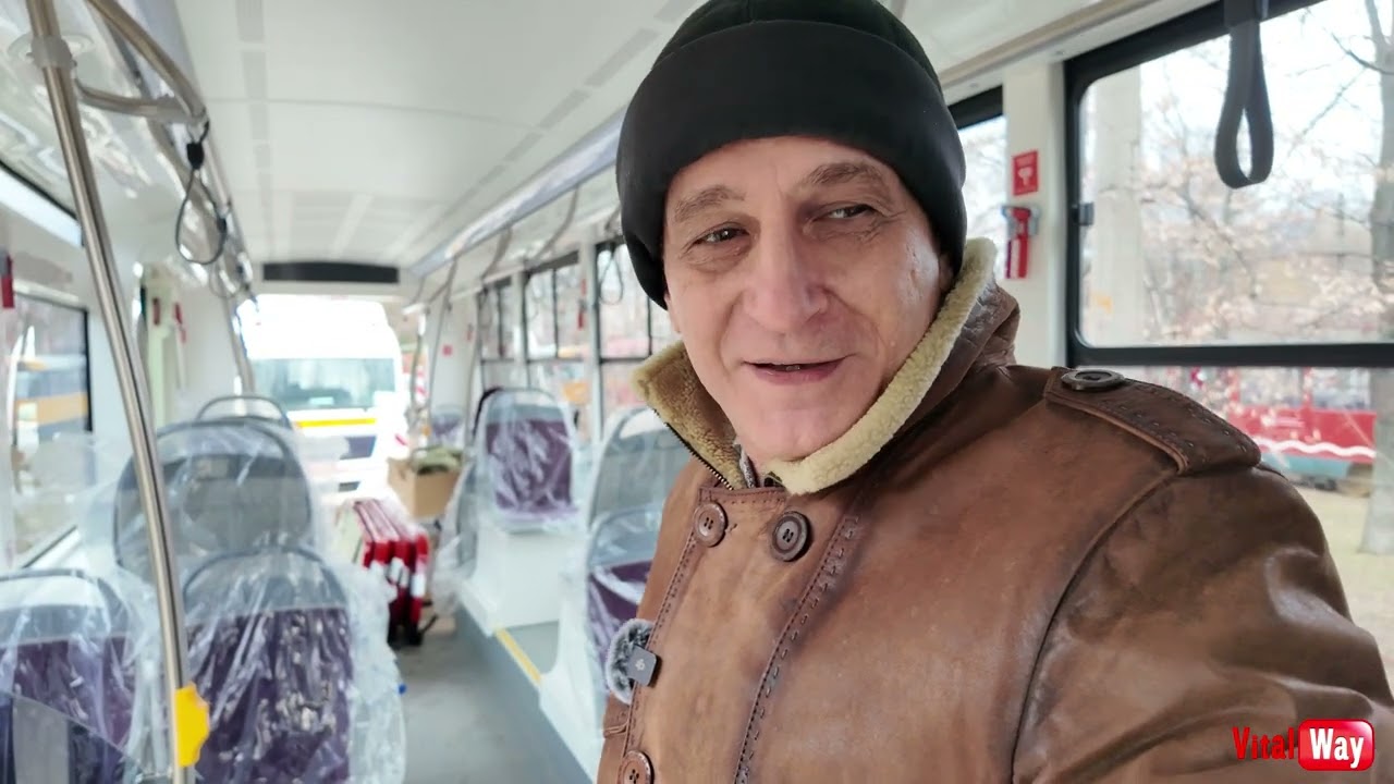 Низкопольный трамвай К-1Т306 прибыл в депо