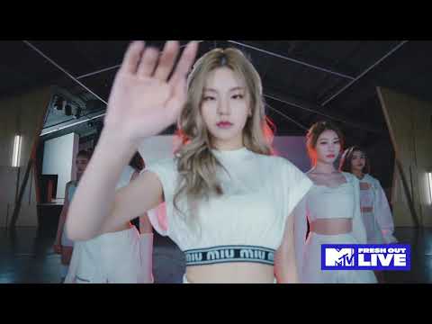 BTS of ITZY's Performance of 'Not Shy' & 'WANNABE' 🎬 EXCLUSIVE
