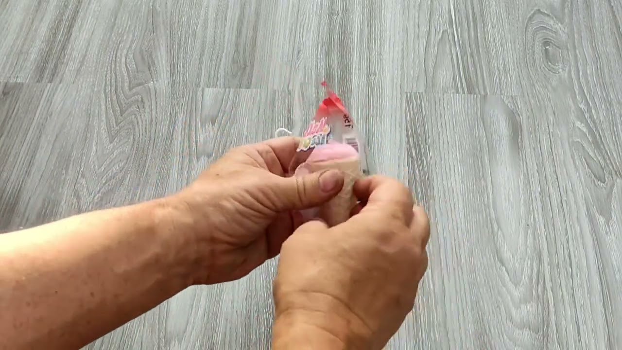 ASMR marshmallow in a waffle cup 