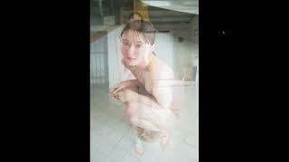 坂巻有紗さんグラビア写真＃2