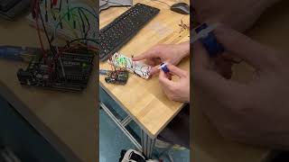 Arduino Project 12 (knock sensor)