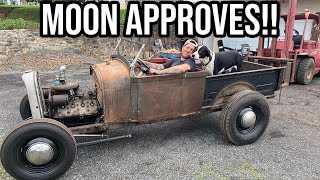 1929 Ford Roadster Pickup Gets A Chopped Windshield and A NEW Bed!!!!