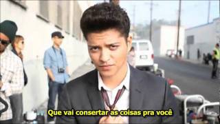 Miniatura del video "Bruno Mars  - Valerie (legendado)"