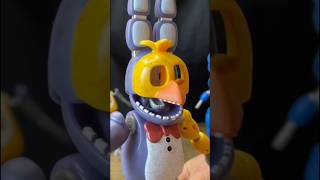 Building Withered Bonnie/Chica Hybrid #fnaf #shorts #jazwares #toys #asmr #withered #witheredbonnie