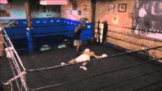 Biebs getting beat up by Floyd Mayweather