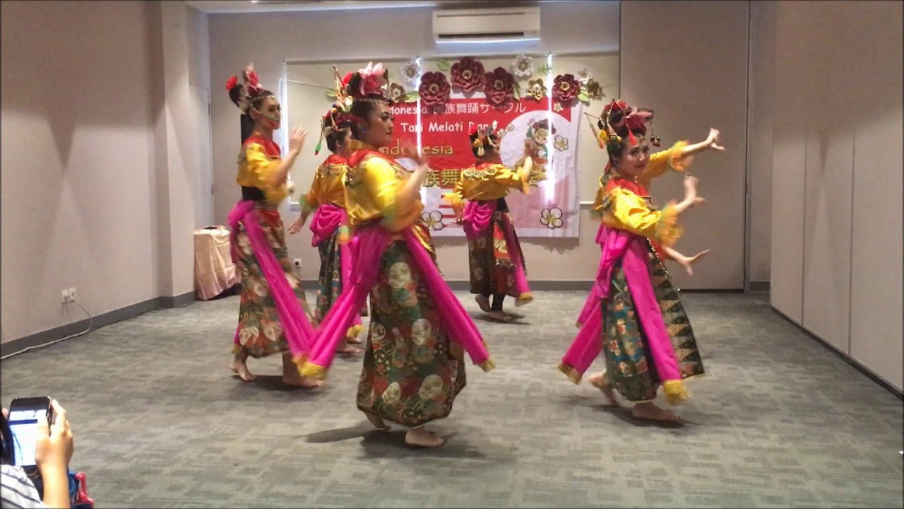内輪だけでのインドネシア民族舞踊発表会は Sehari Hari ジャカルタ生活日記 暮らしの情報 内輪だけでのインドネシア民族舞踊発表会は Sehari Hari ジャカルタ生活日記 暮らしの情報