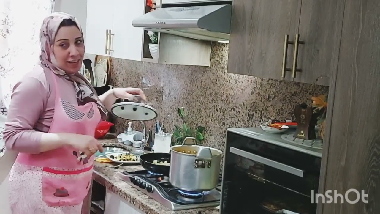 اوا راه نايضة عندي فلكوزينة😊😊ضليت كنتحتت🤭🤭..