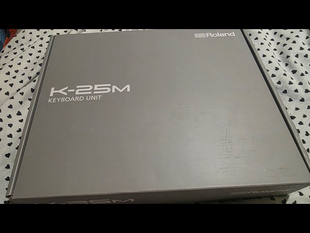 Roland k-25m unboxing - YouTube