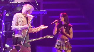 Halsey and Machine Gun Kelly's friendship for 7 minutes