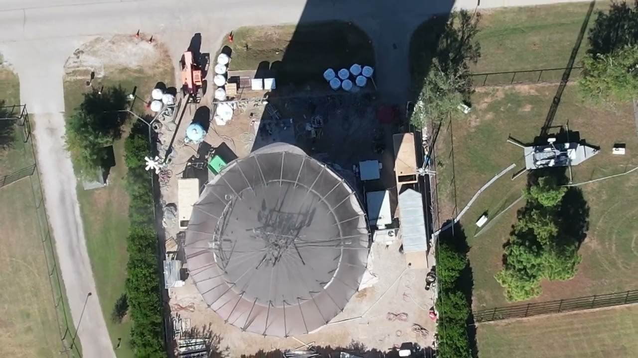 Sandblasting of the Glenpool water tower 