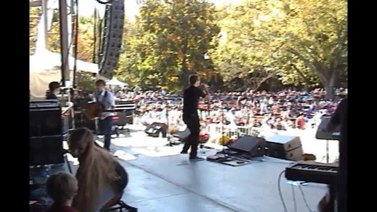 The Birdsongs - Pieces (Hold On) (Official Music Video)