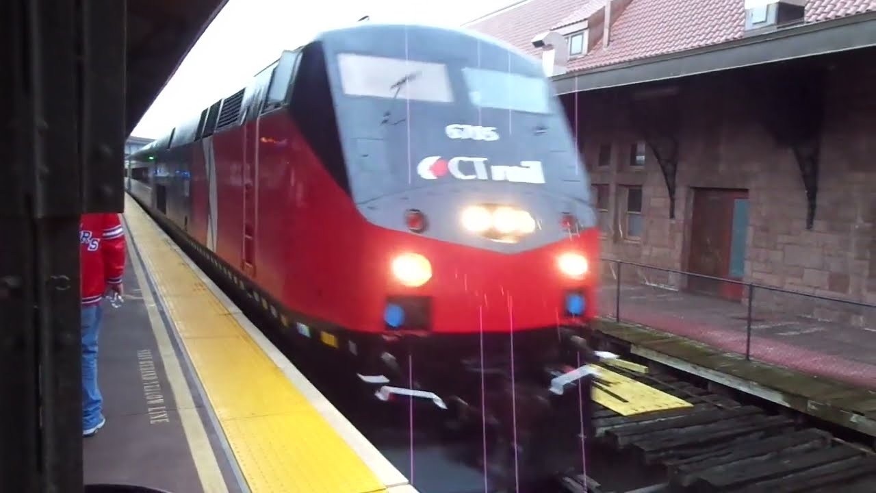 Hartford Line: Southbound Train Arrives in Hartford in the Rain