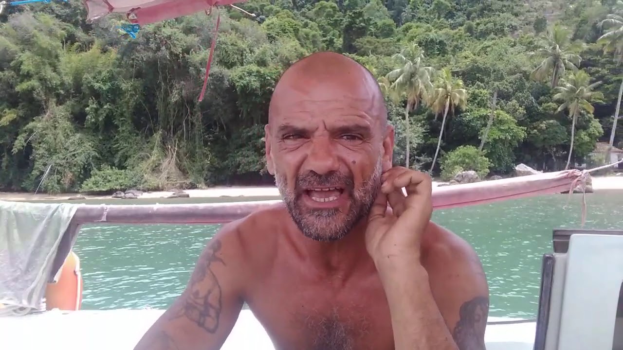 Tô correndo de certos compromissos!! Veleiro Volare - Vivendo a Bordo de um Veleiro O'Day23