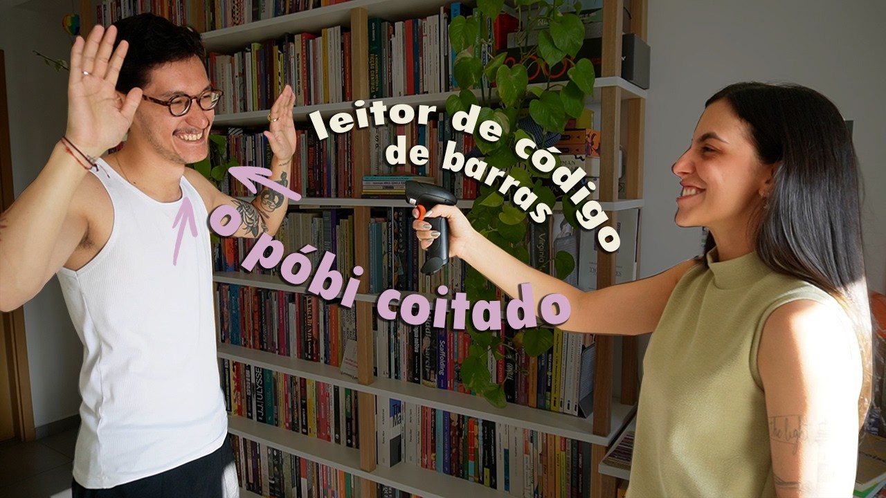 meu namorado me ajudou a CATALOGAR os livros da nova estante