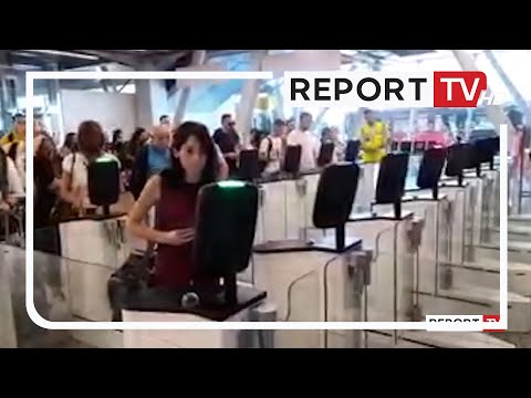 Video: Si të kërkoni një karrocë ose karrocë në aeroport